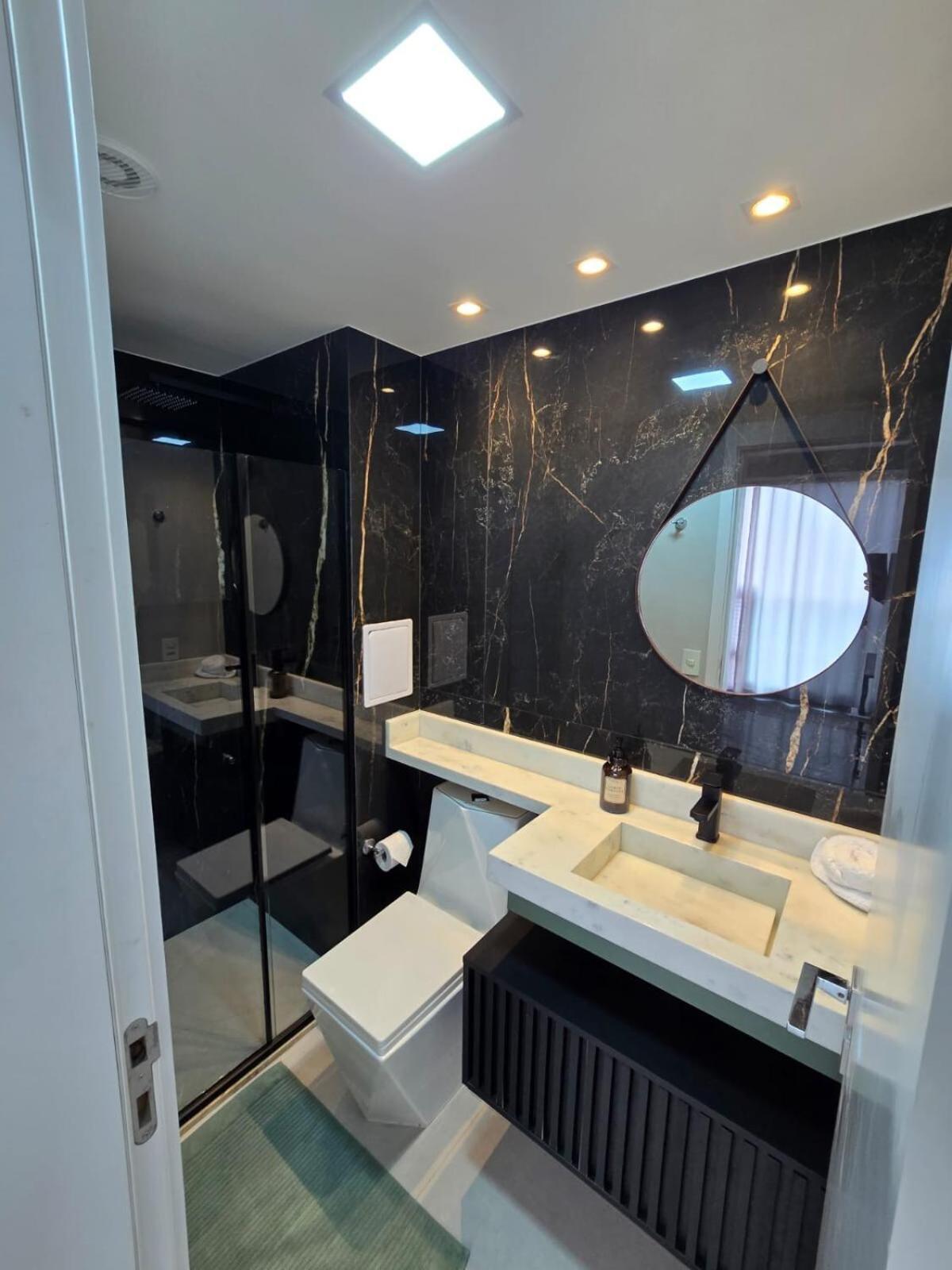Duplex Metro Brooklin *